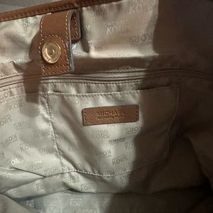 Michael kors purse